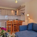 Przy Promenadzie Mieszkania W Scislym Centrum Mikołajki